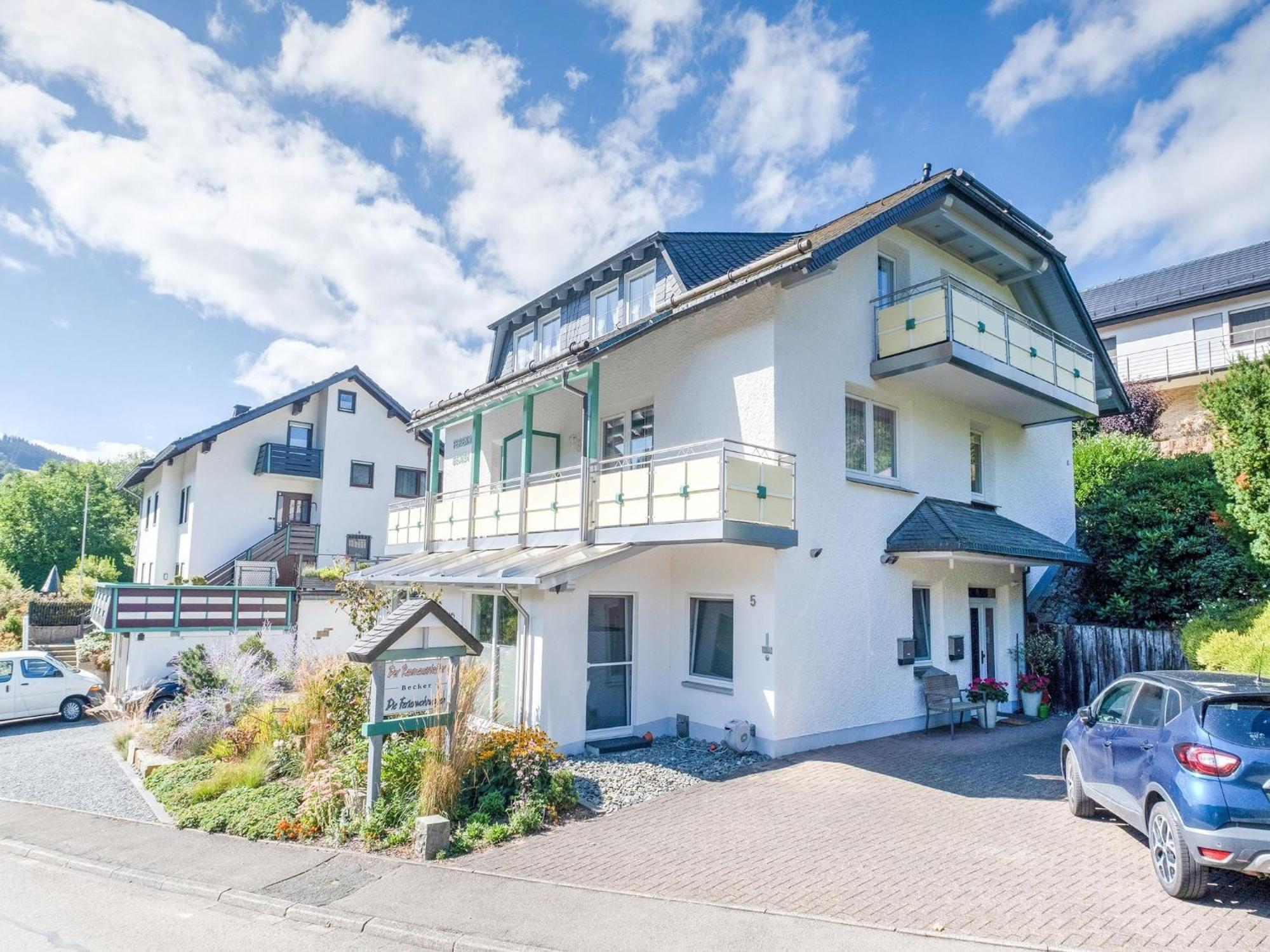 Modern Apartment In Schwalefeld With Garden فيلنغن المظهر الخارجي الصورة